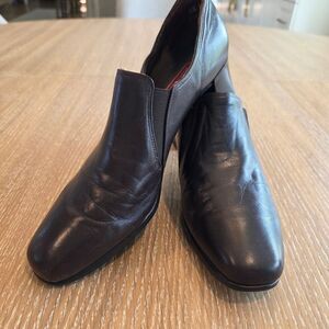 Munro American Brown Leather Loafer Pump Women Block Heel Slip On Size 8 1/2 M